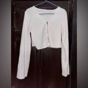 SHEIN White V-Neck Zip-Up Crop Top